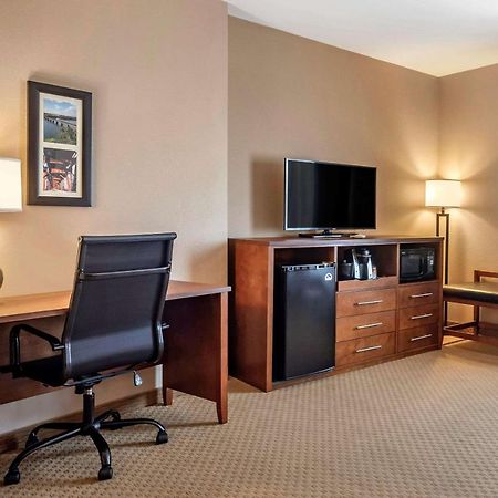 Comfort Suites Florence Shoals Area Экстерьер фото