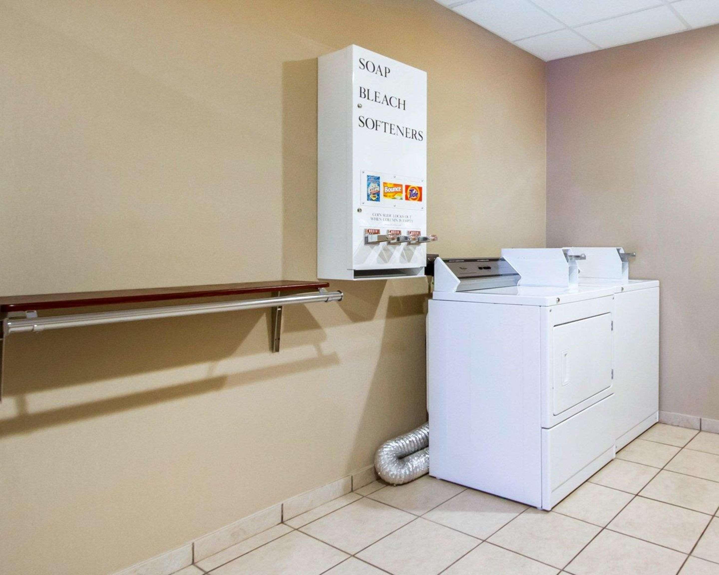 Comfort Suites Florence Shoals Area Экстерьер фото